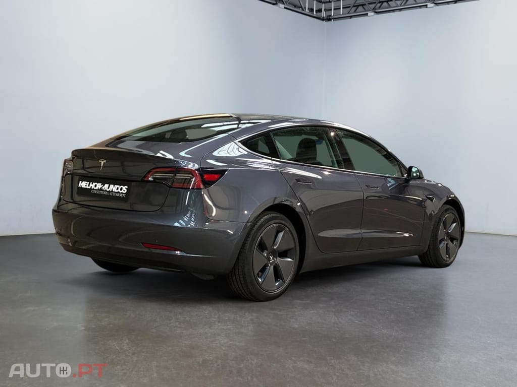 Tesla Model 3 Standard Range Plus RWD
