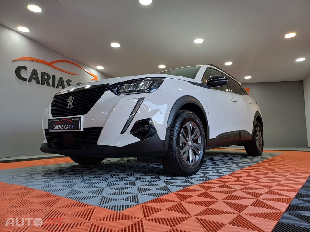 Peugeot 2008 1.5 BlueHDi Allure Pack