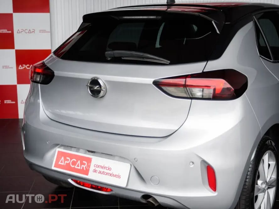 Opel Corsa 1.2 T Business Edition