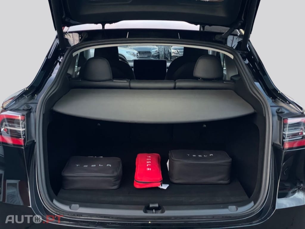 Tesla Model Y I.V.A DEDUTIVEL Performance Dual AWD