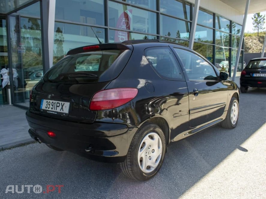 Peugeot 206 1.1