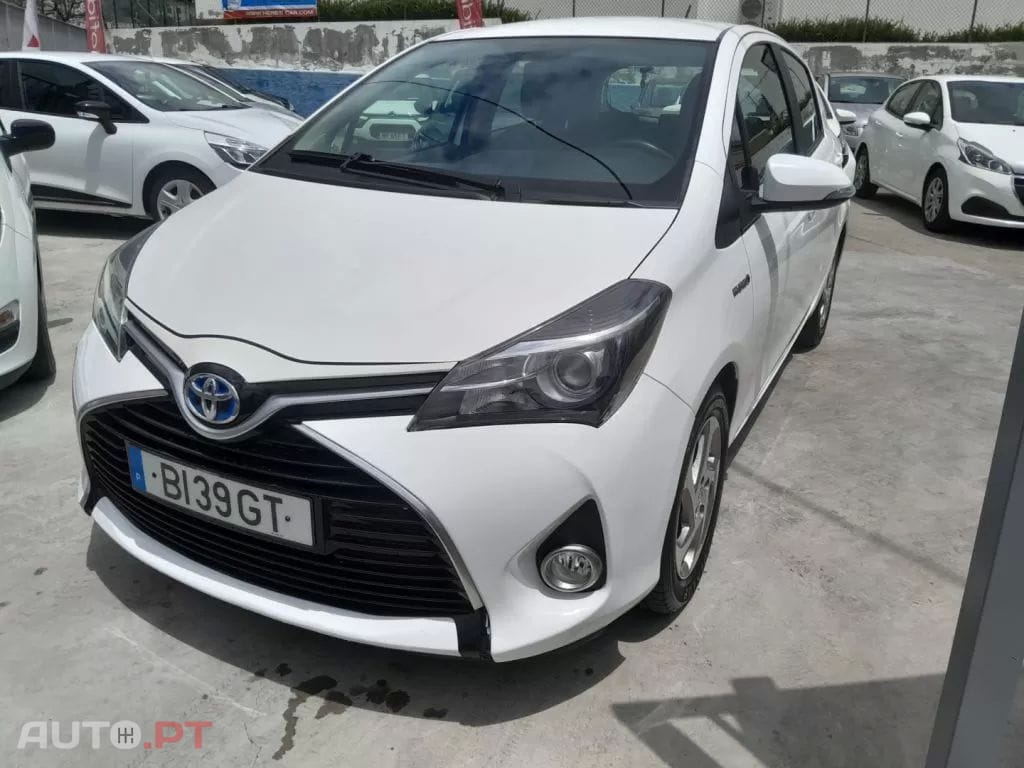 Toyota Yaris 1.5 HSD Comfort+P.Style