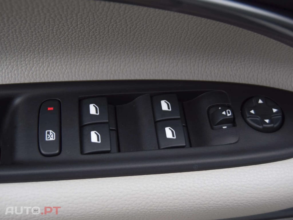 Fiat 600 1.2 Hybrid La Prima