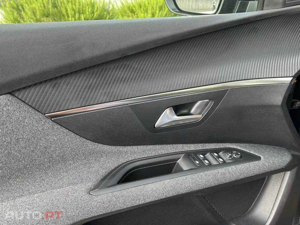 Peugeot 3008 1.5 BlueHDi Active Pack