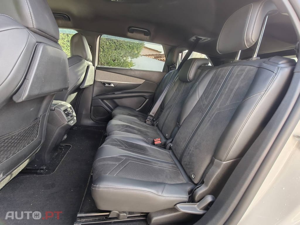 Peugeot 5008 1.5 BlueHDi GT EAT8