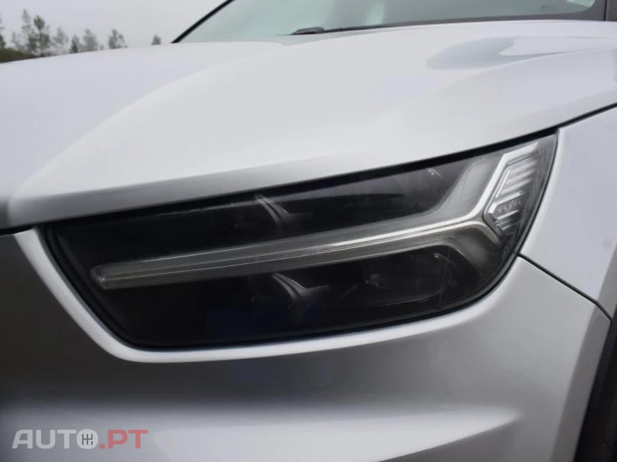 Volvo XC40 2.0 D3 Momentum