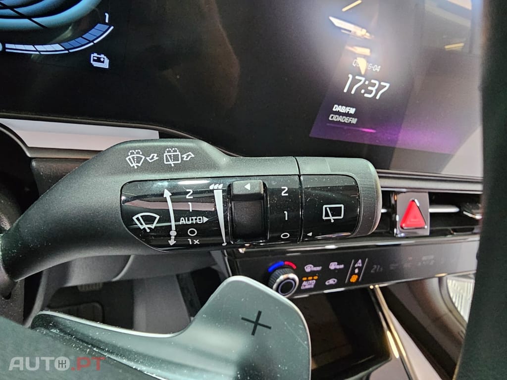 Kia Niro 1.6 GDi HEV Tech
