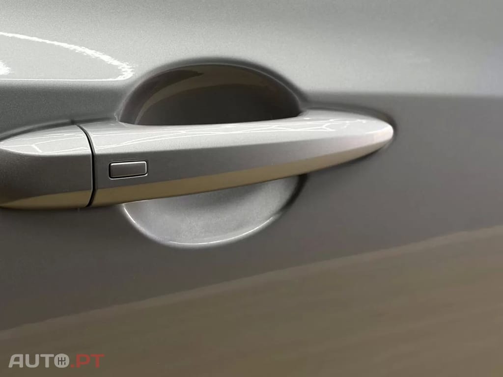 Nissan Juke 1.0 DIG-T N-Connecta NAV. DCT