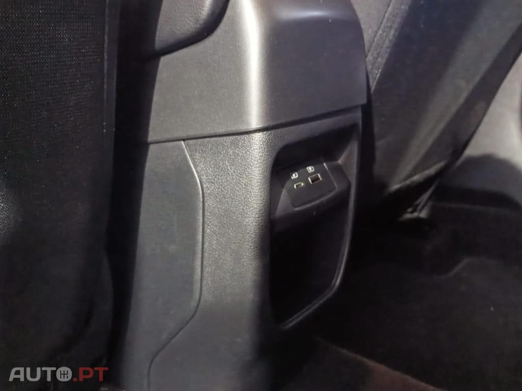 Nissan Juke 1.0 DIG-T N-Design DCT