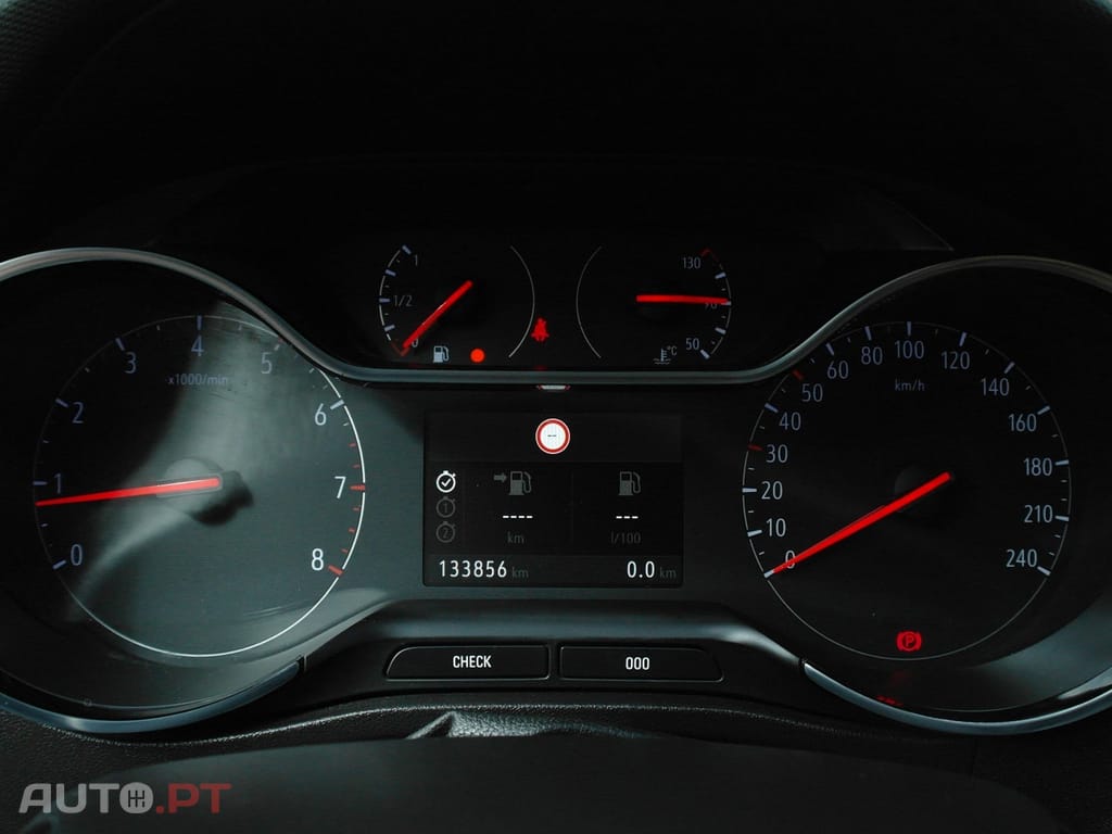 Opel Crossland 1.2 T Edition