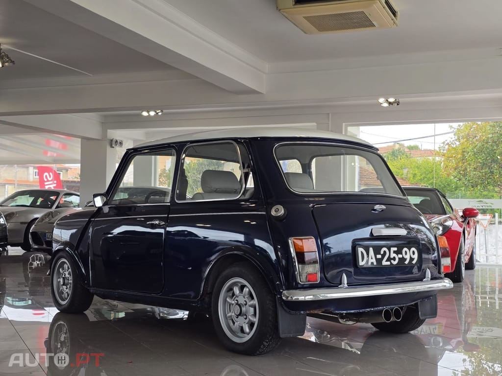 MINI 850 De Luxe