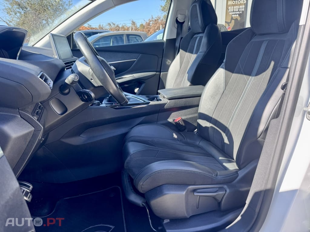 Peugeot 3008 BlueHDi 130 Stop & Start Crossway
