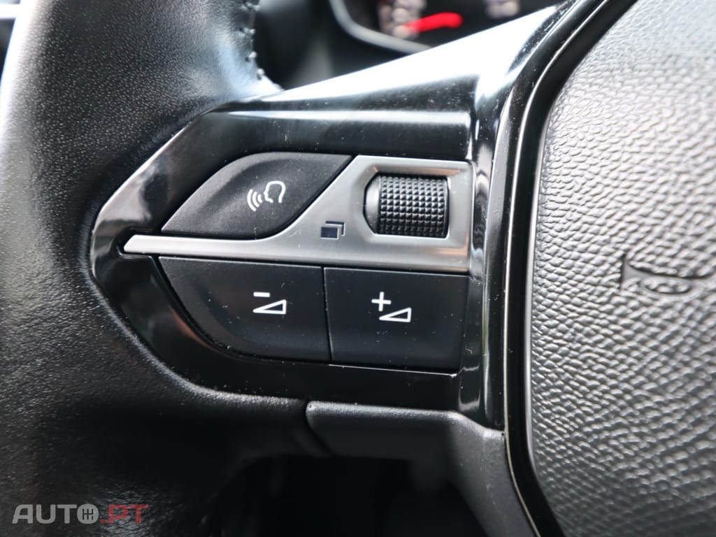 Peugeot 208 1.5 BlueHDi Active