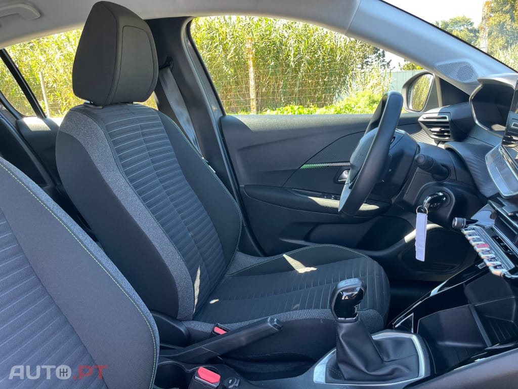 Peugeot 208 1.2 PureTech Like
