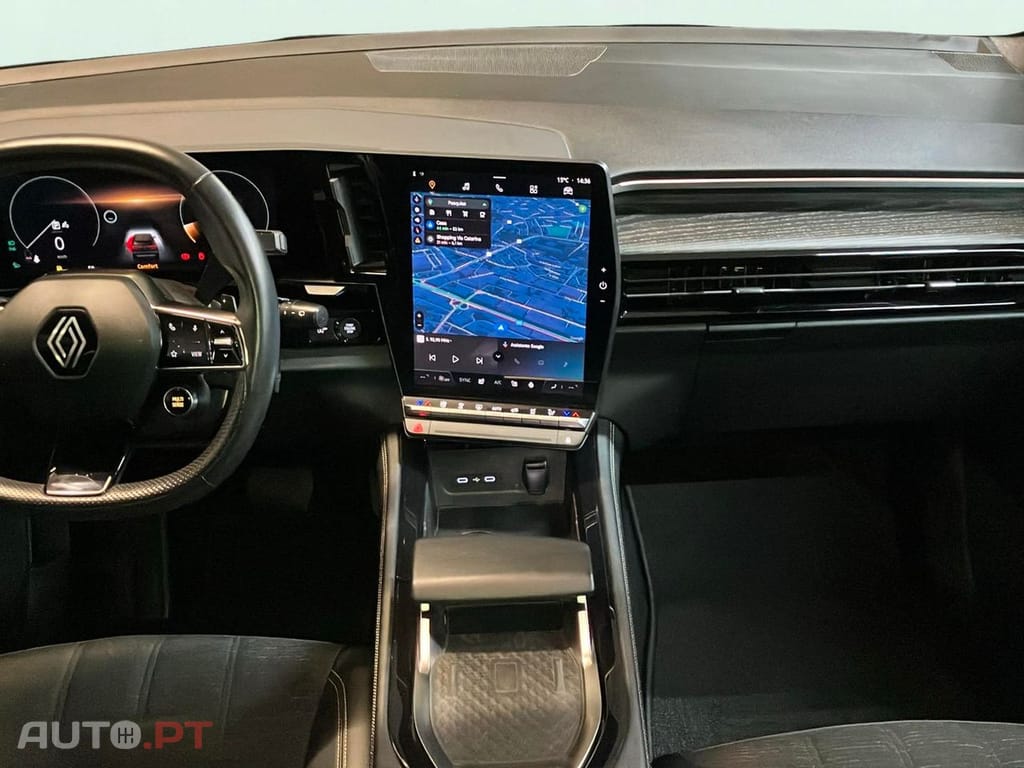 Renault Austral 1.3 E-Tech Iconic