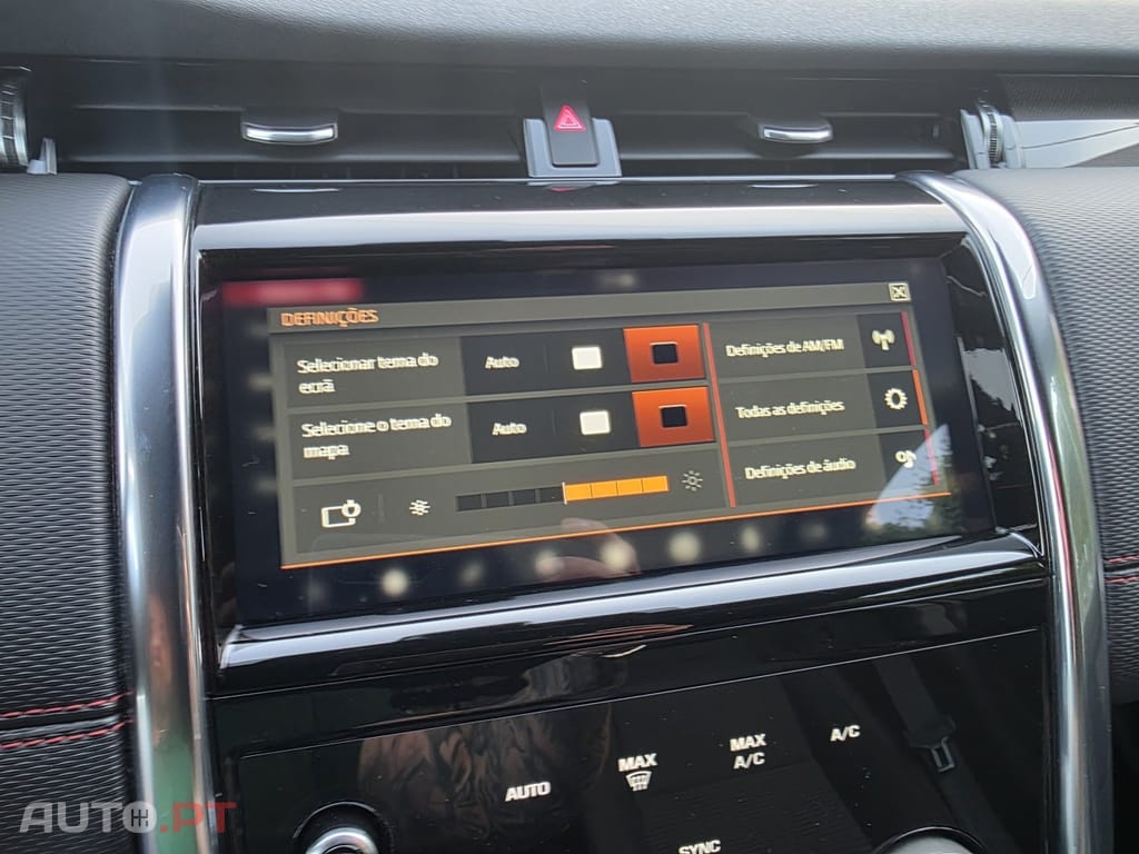 Land Rover Discovery Sport 2.0 eD4 R-Dynamic 7L
