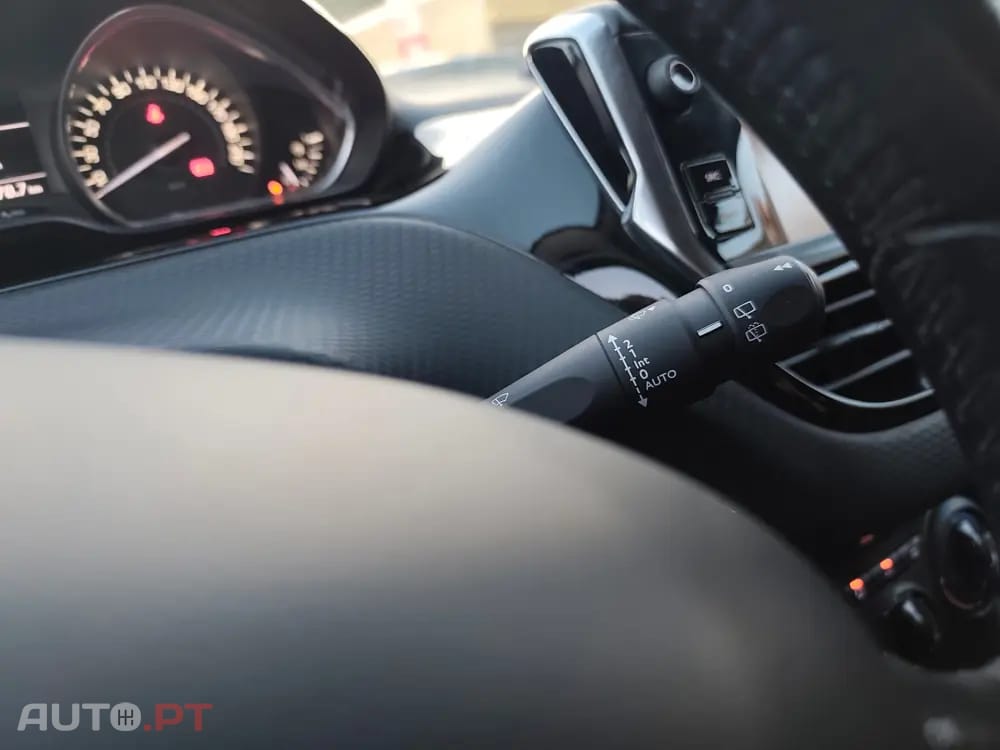 Peugeot 2008 1.2 PureTech Style