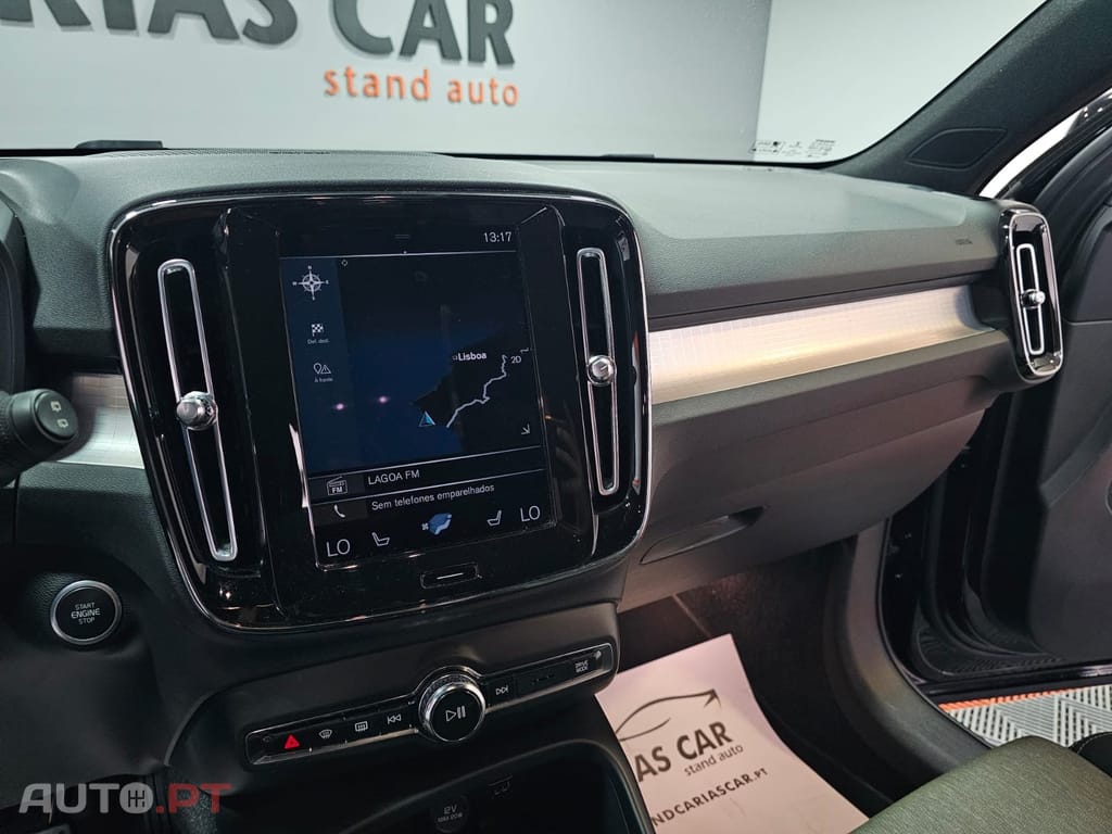 Volvo XC40 1.5 T5 PHEV Momentum Plus