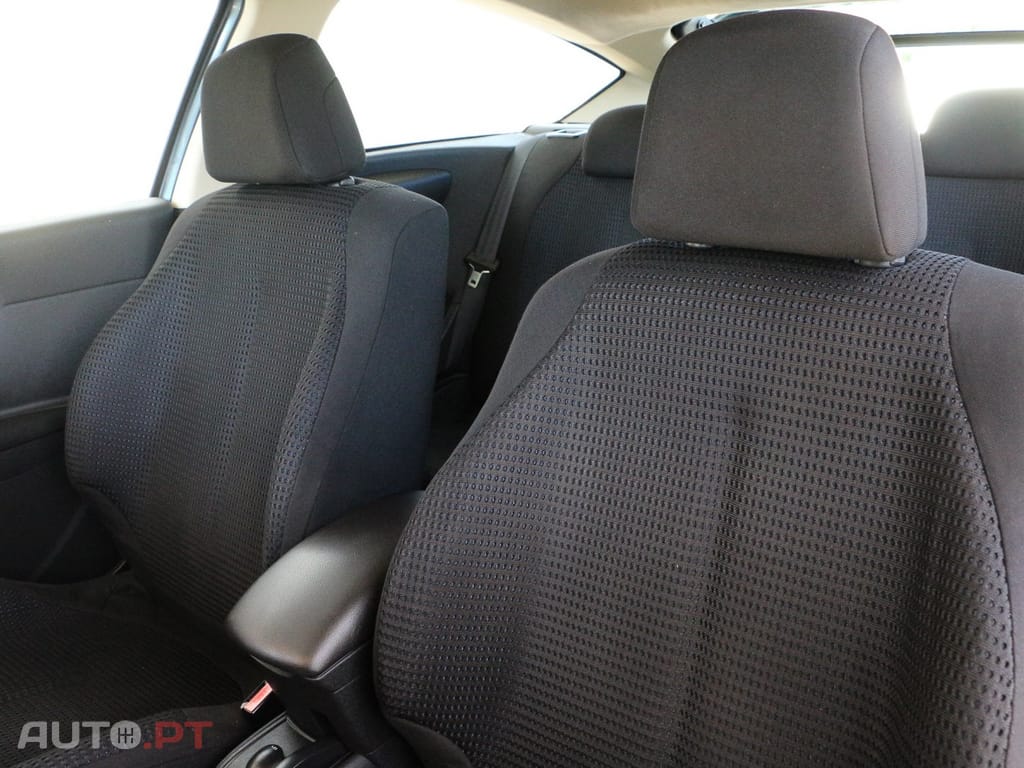 Citroen C4 1.6 HDi 110 VTR