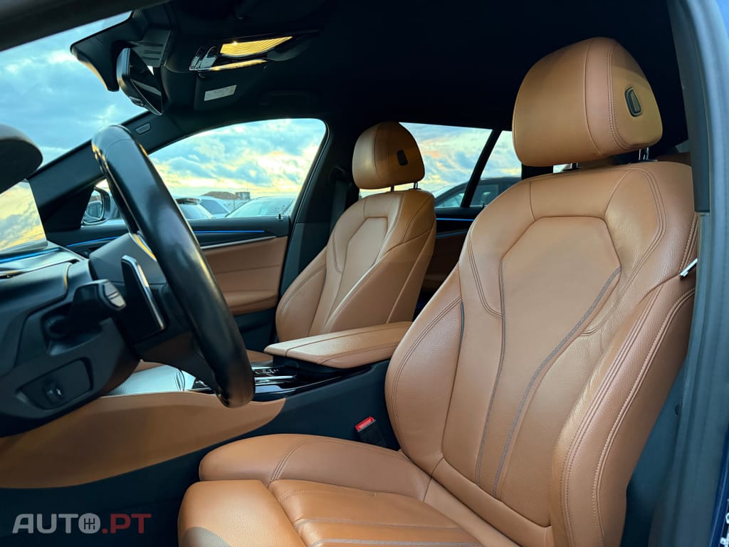 BMW 530 e Pack Desportivo M