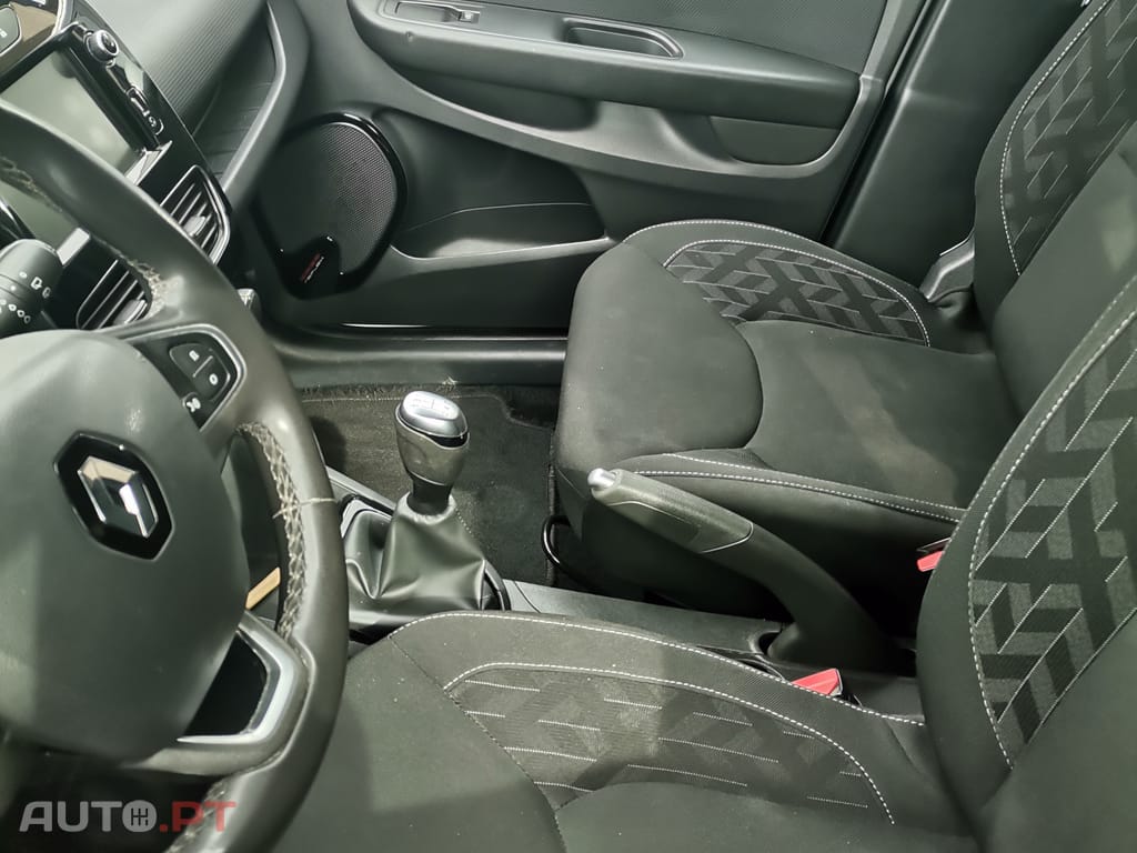 Renault Clio Clio IV Sport Tourer Fase II 0.9 Limitada