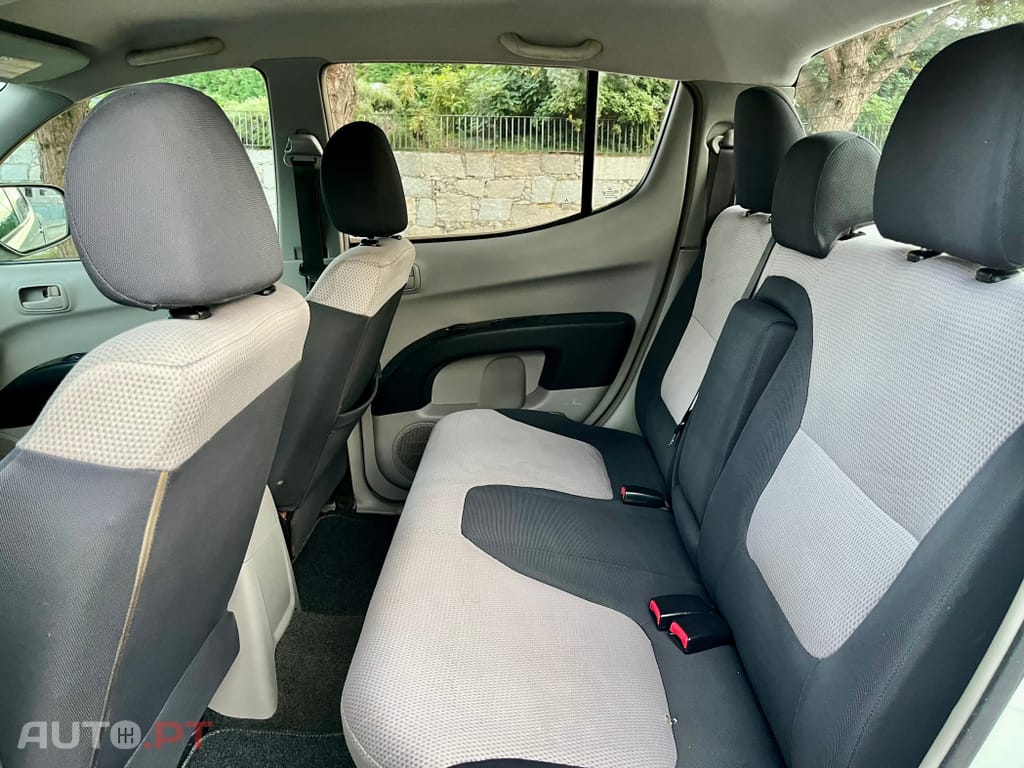 Mitsubishi L200 DI-D  4x4