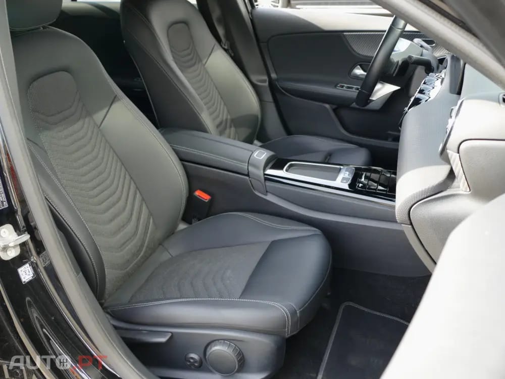 Mercedes-Benz A 250 e Progressive