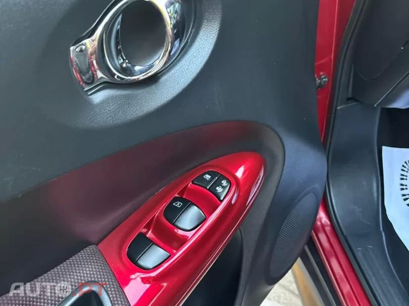 Nissan Juke 1.2 DIG-T N-Connecta P.Ext.1 Red D.