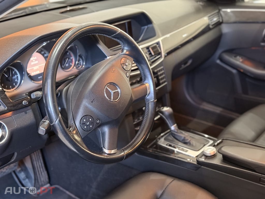 Mercedes-Benz E 250 CDi Avantgarde BlueEfficiency Auto.