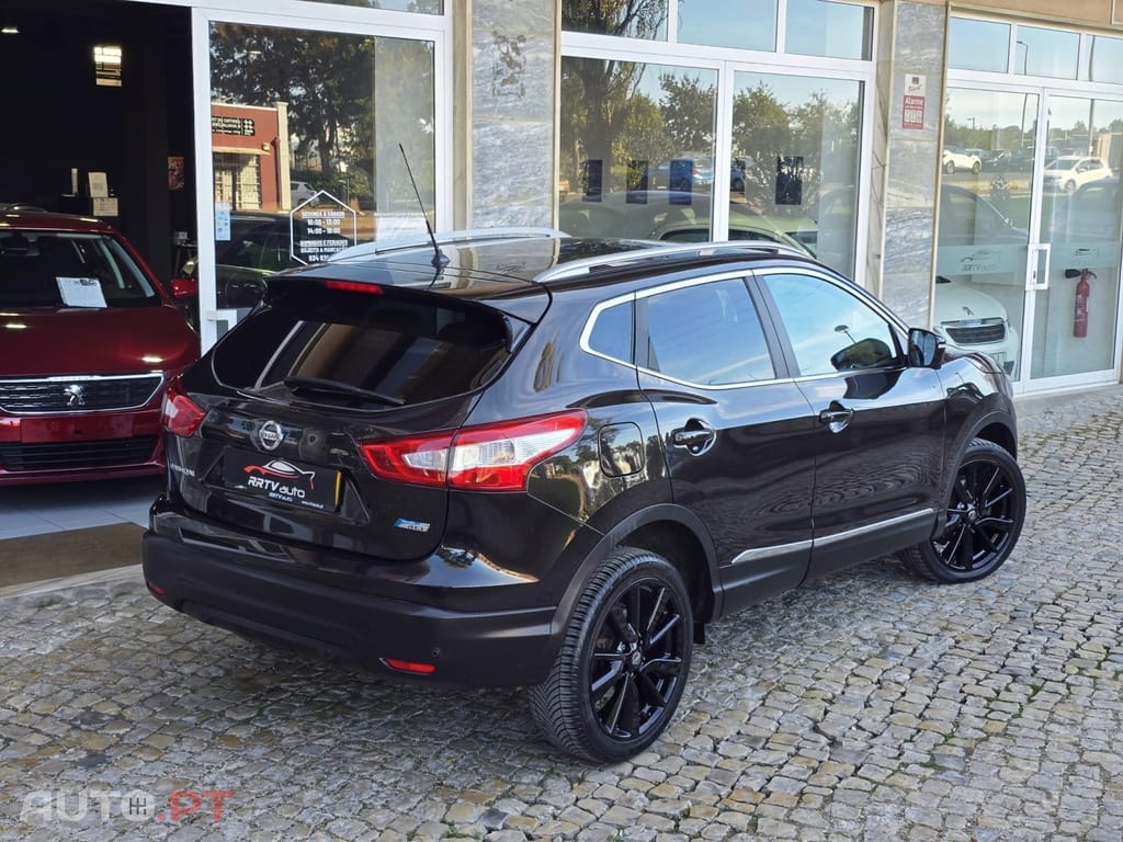 Nissan Qashqai 1.6 dCi Tekna Premium 17 360 S&S
