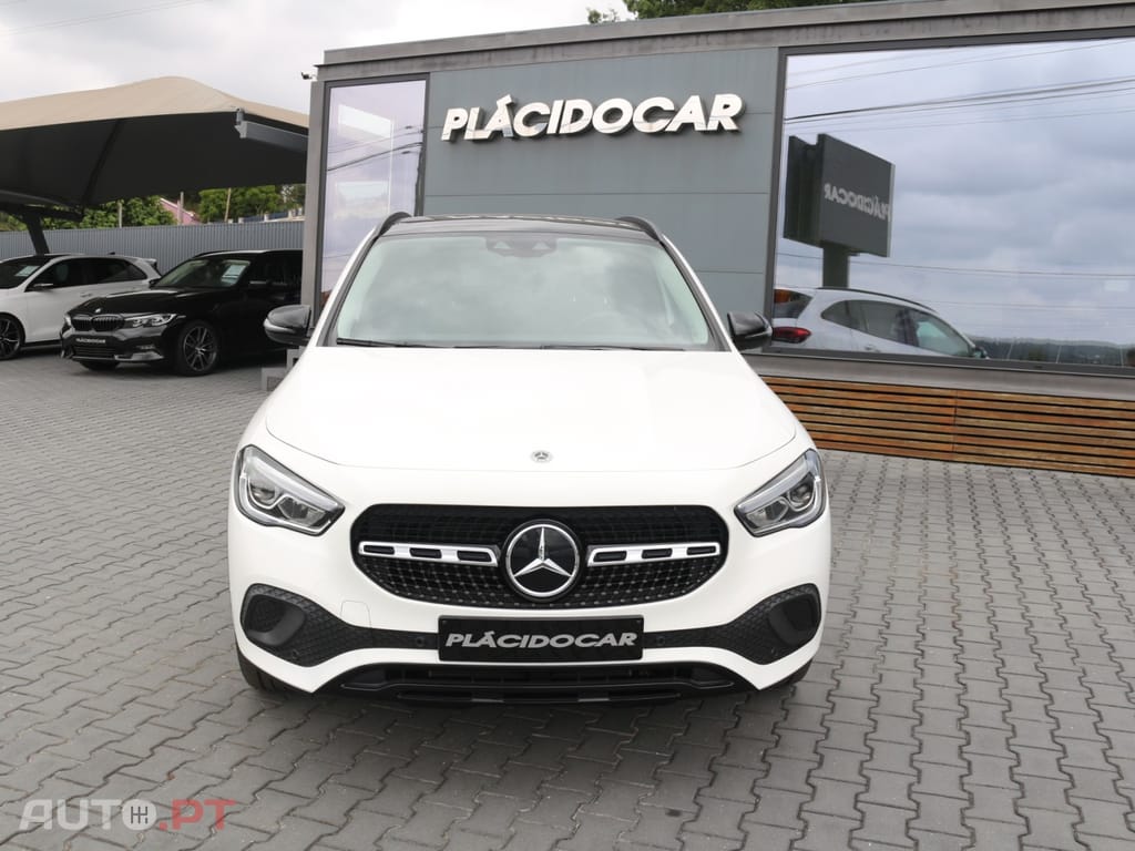 Mercedes-Benz GLA 250 e Progressive