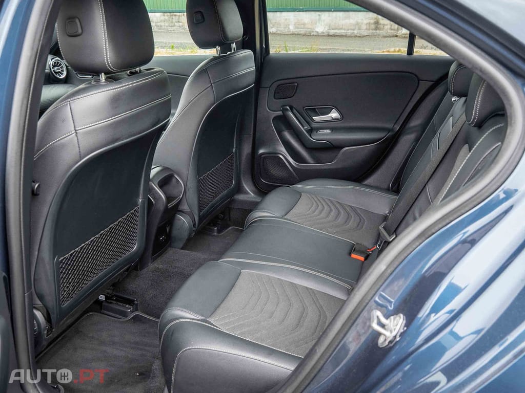 Mercedes-Benz A 250 Mercedes-Benz A 250 e Progressive