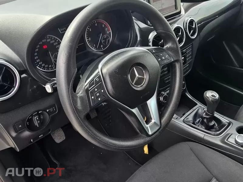 Mercedes-Benz B 200 CDi Urban