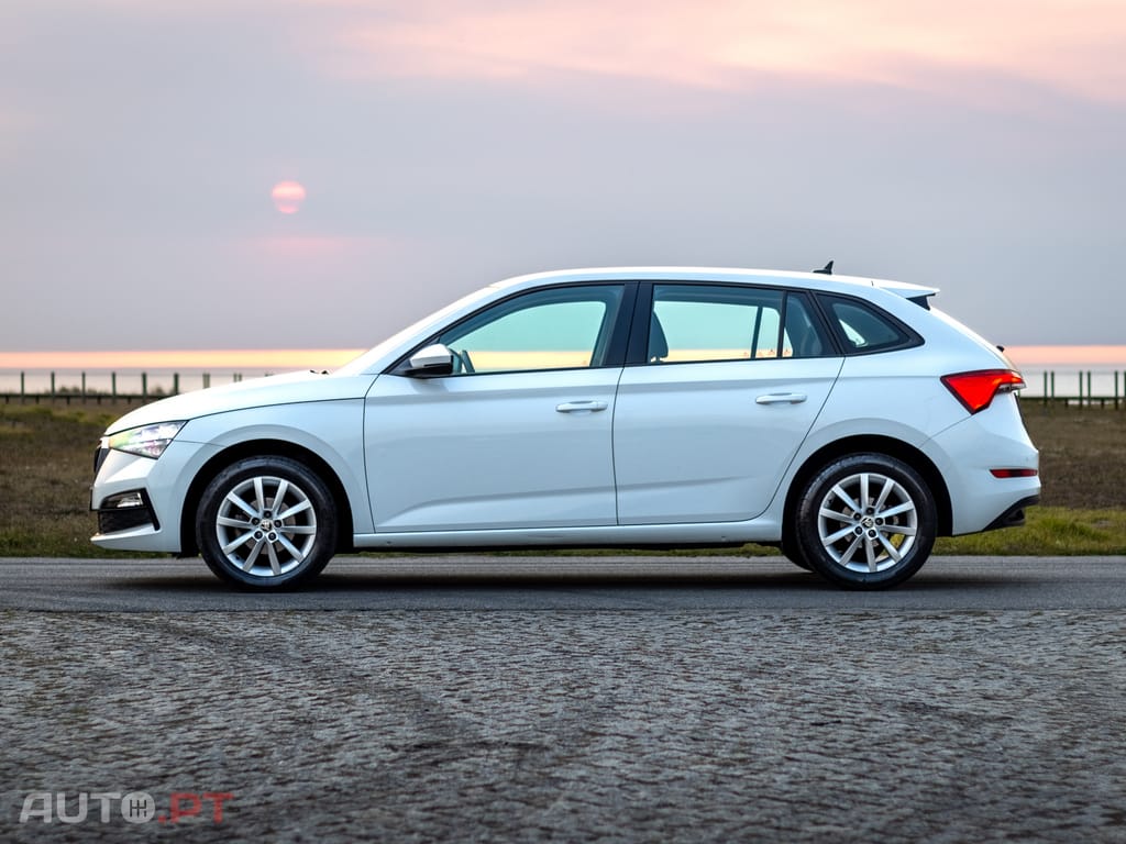 Skoda Scala 1.0 TSI Ambition foto 3