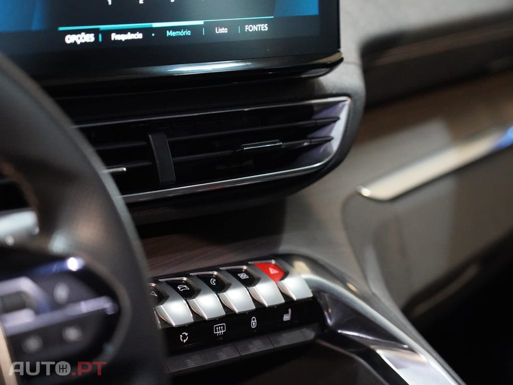 Peugeot 3008 1.6 Hybrid GT Line e-EAT8