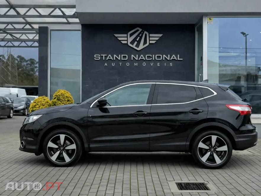 Nissan Qashqai 1.5 dCi N-Connecta 18