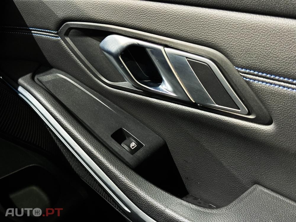 BMW 330 e Pack 50 anos M Auto
