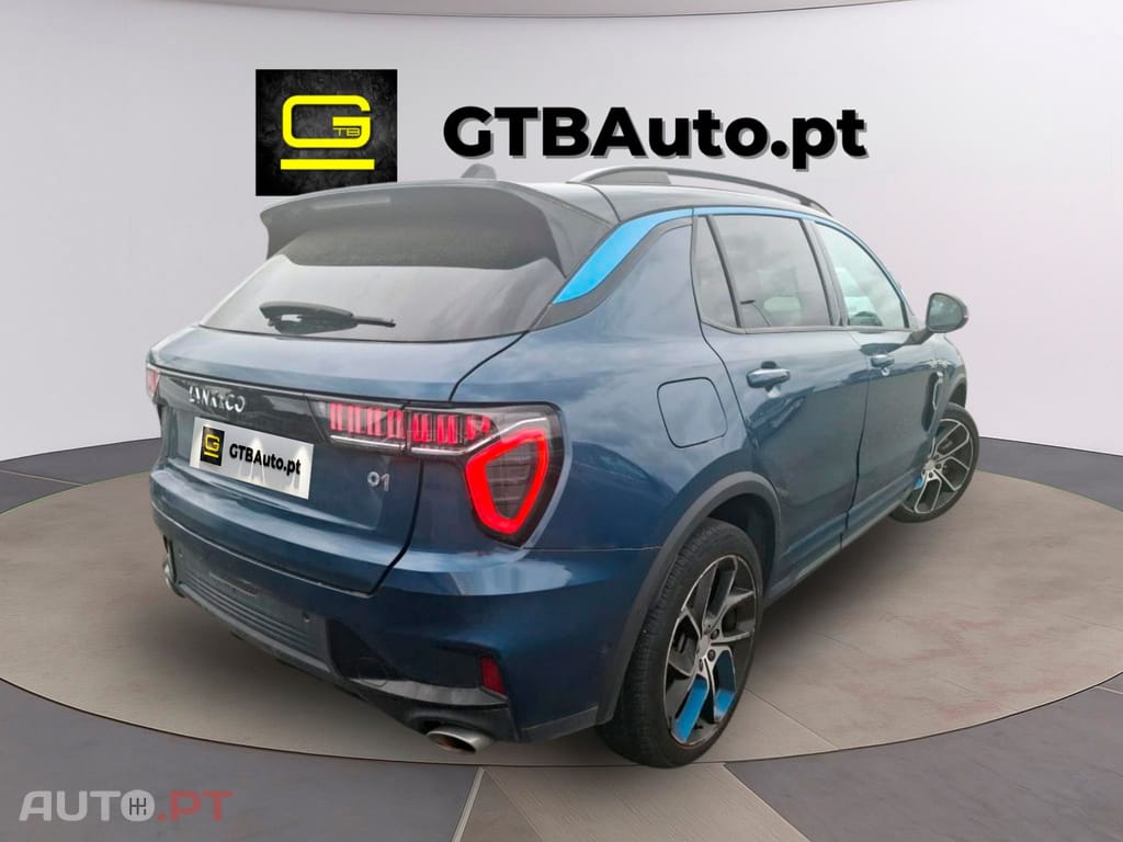 Lynk & Co 01 1.5i Plug-In Hybrid I.V.A DEDUTIVEL