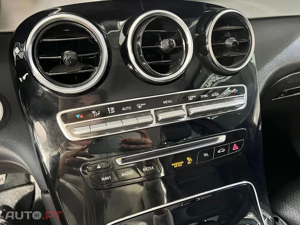 Mercedes-Benz GLC 220 D 4MATIC 9GTRONIC