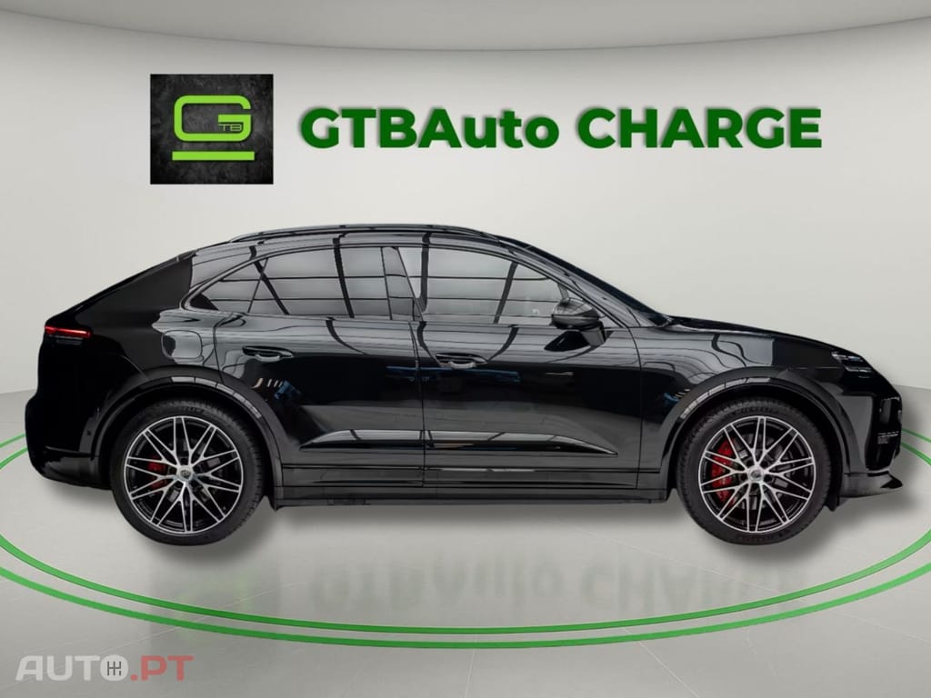 Porsche Macan I.V.A DEDUTIVEL Turbo