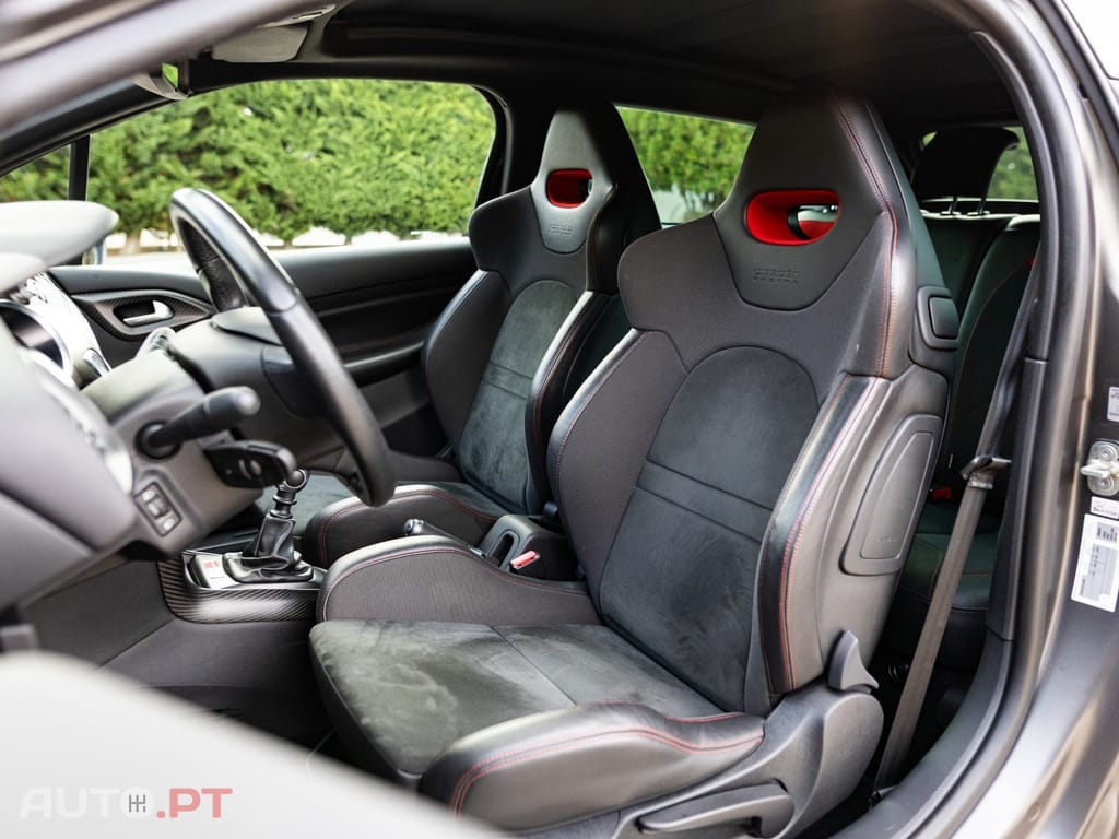 Citroen DS3 1.6 THP Racing