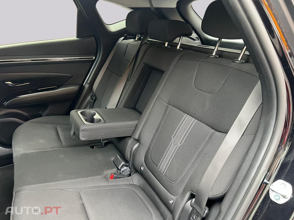 Hyundai Tucson  1.6 T-GDI HEV Premium