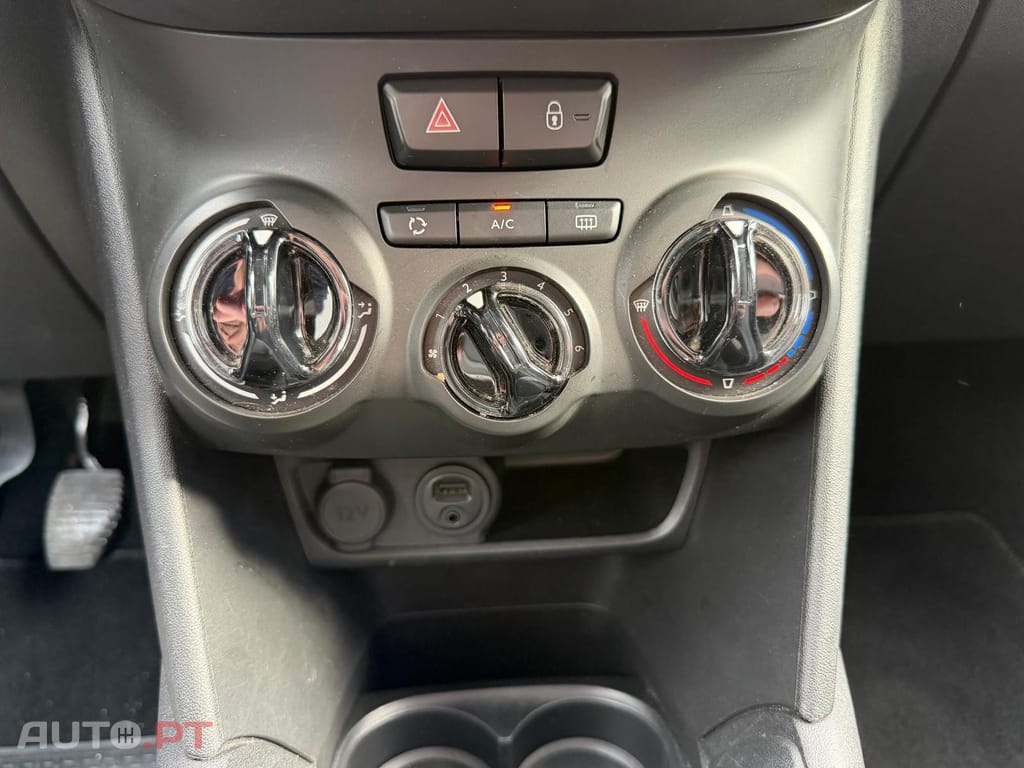 Peugeot 208 1.6 BlueHDi Style