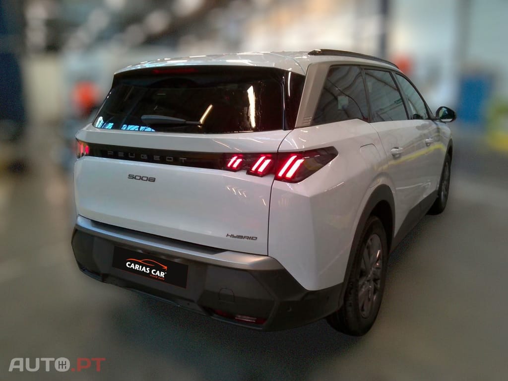 Peugeot 5008 V3 ALLURE HYBRID 145 CH E-DCS6