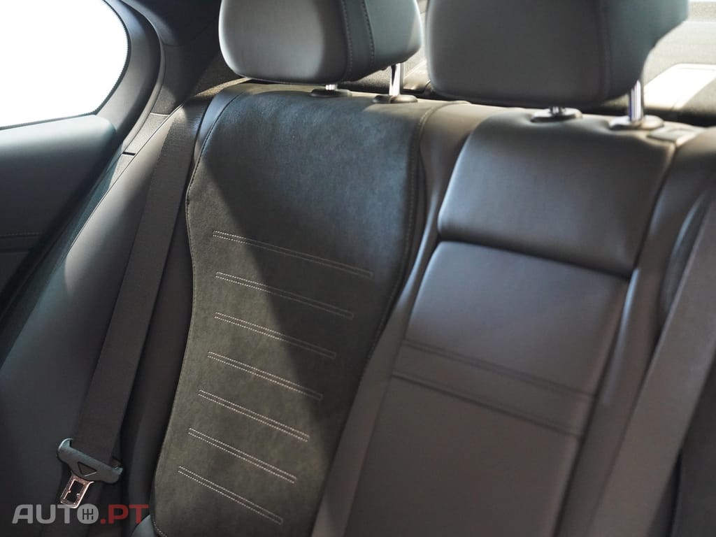 Mercedes-Benz C 300 d AMG Line