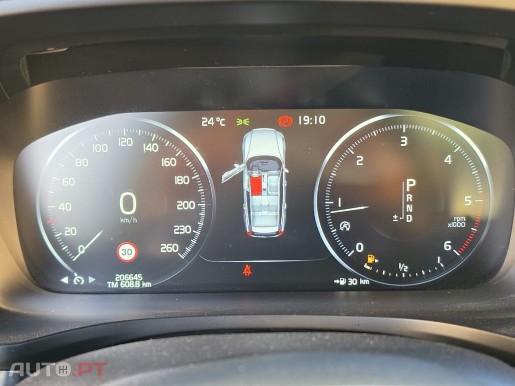Volvo V60 2.0 D4 R-Design Momentum Geartronic