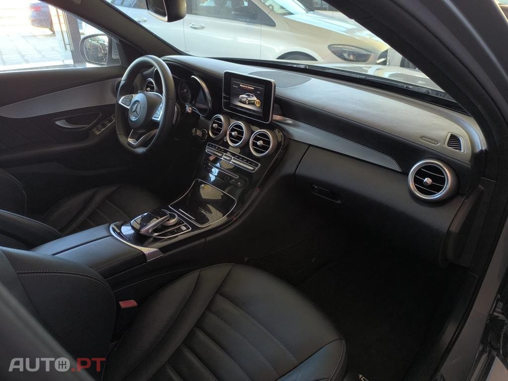 Mercedes-Benz C 300 BlueTEC Hybrid AMG Line