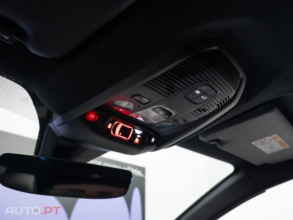 Peugeot 3008 1.6 Hybrid4 GT e-EAT8