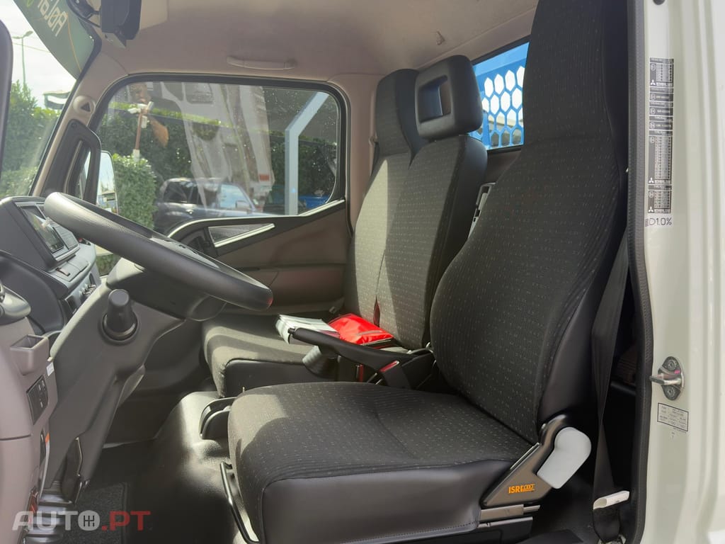 Mitsubishi Canter 6 S 15  LIGEIRA BASCULA TRILATERAL