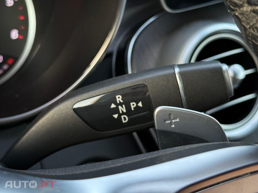 Mercedes-Benz C 220 AMG